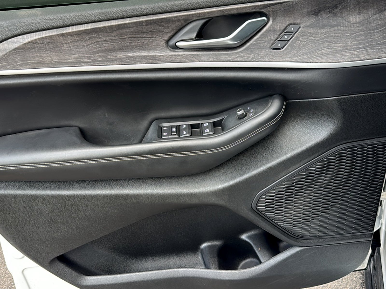 2023 Jeep Grand Cherokee Base