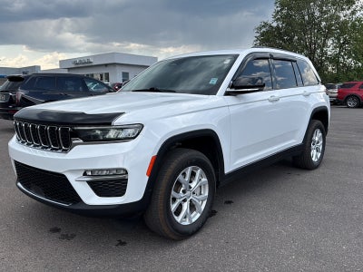 2023 Jeep Grand Cherokee Base