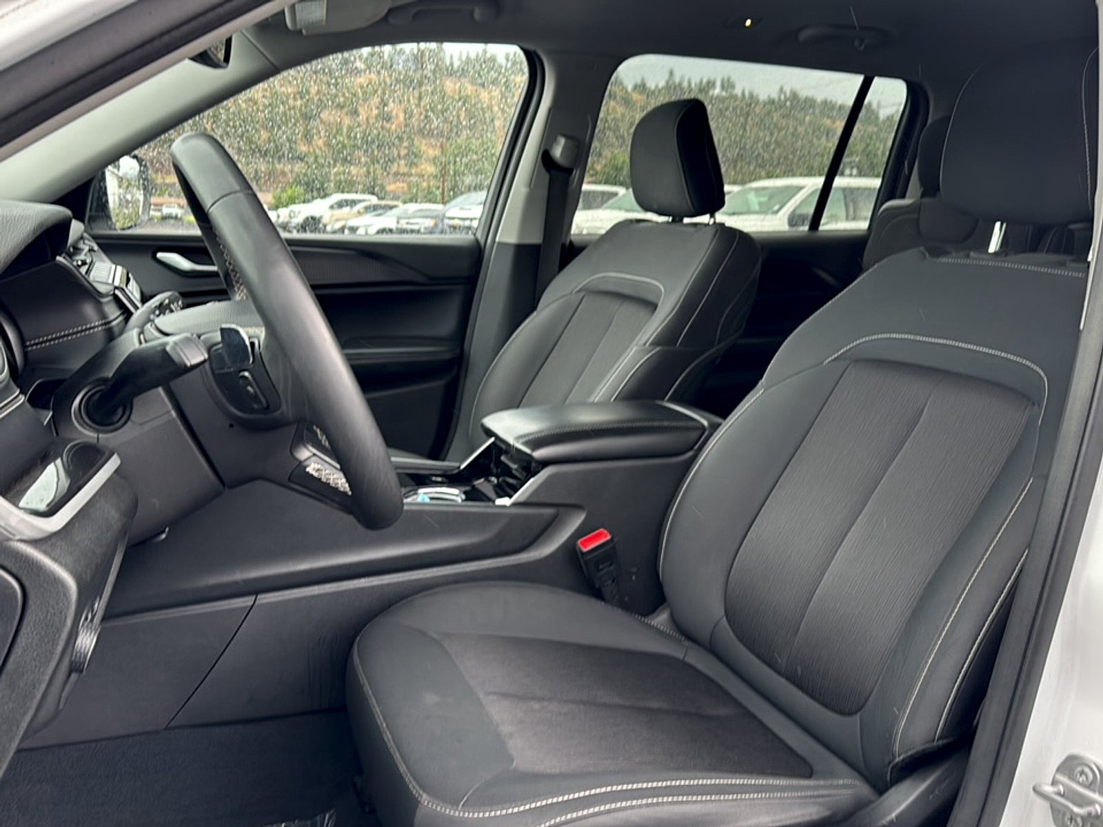 2023 Jeep Grand Cherokee L Base