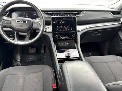 2023 Jeep Grand Cherokee L Base