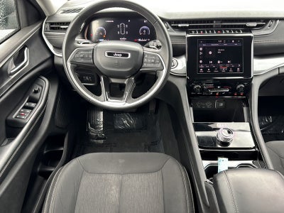 2023 Jeep Grand Cherokee L Base