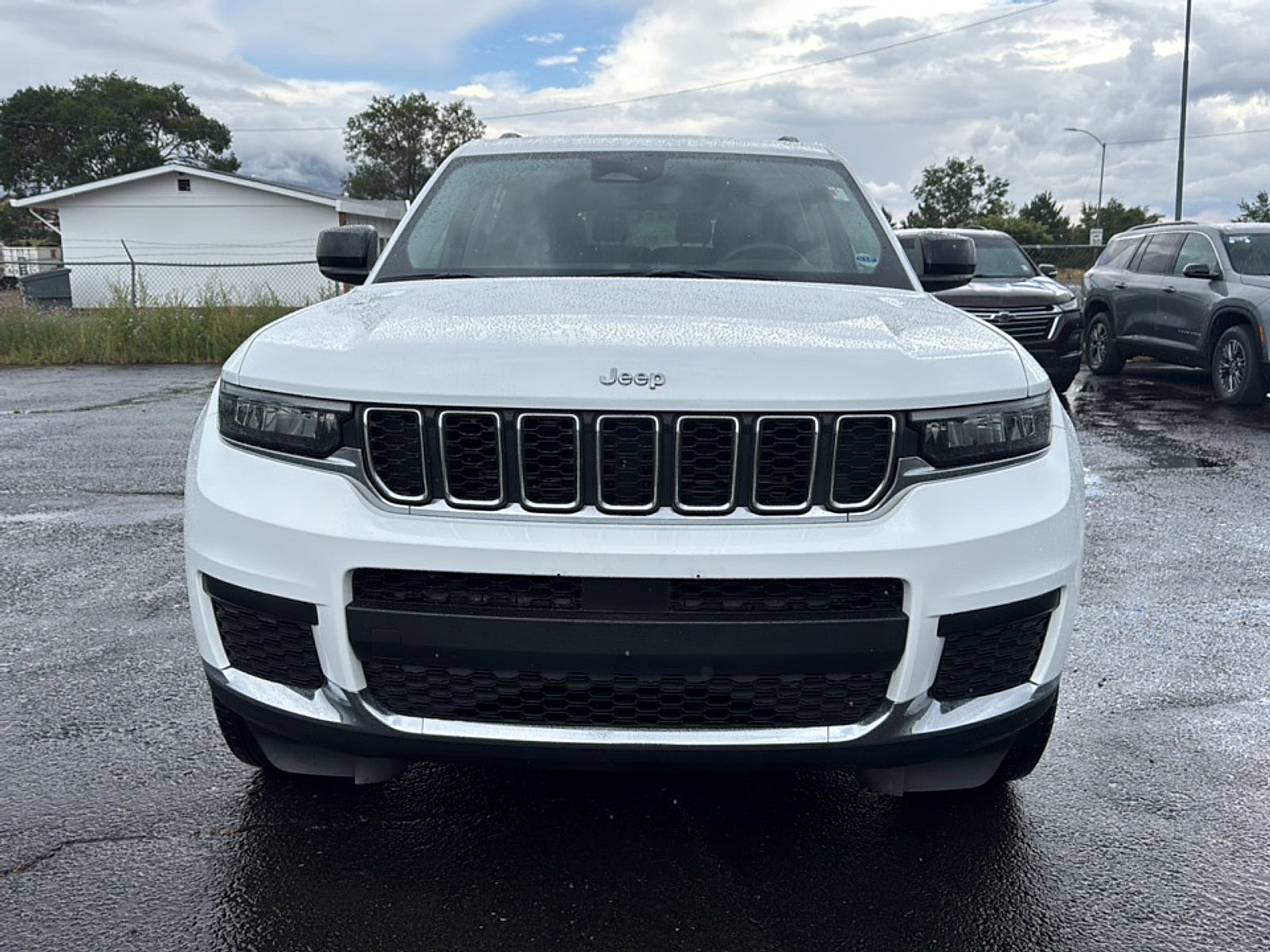 2023 Jeep Grand Cherokee L Base