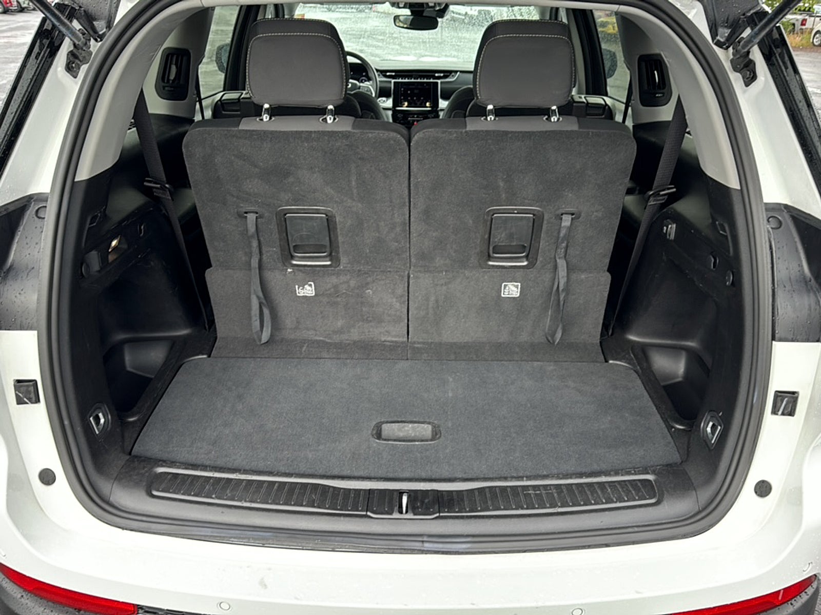 2023 Jeep Grand Cherokee L Base