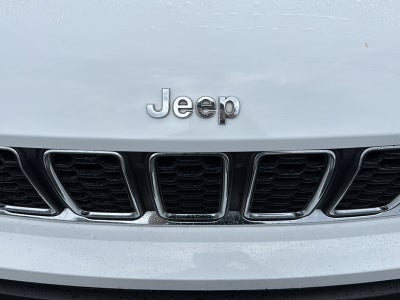 2023 Jeep Grand Cherokee L Base