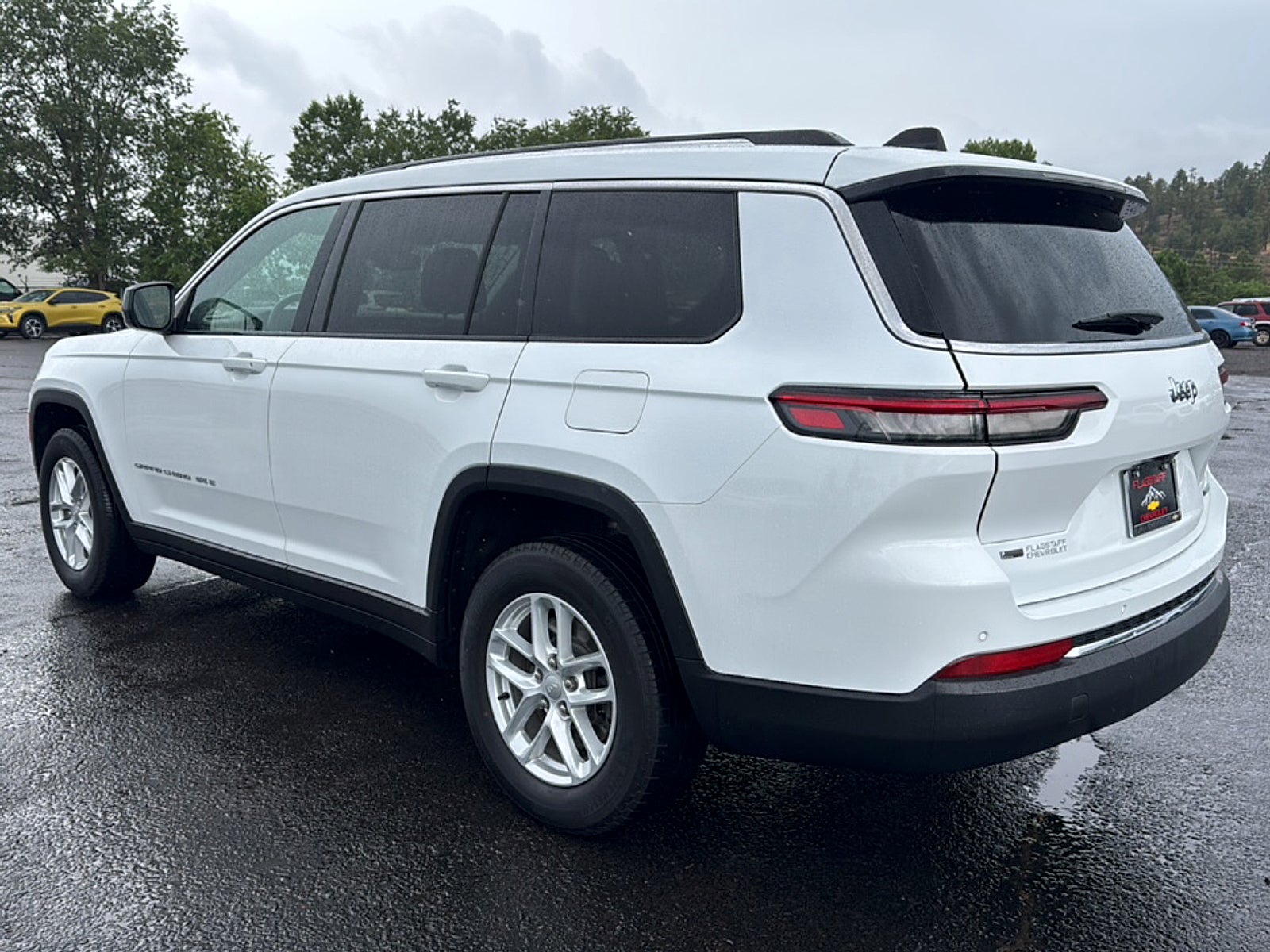 2023 Jeep Grand Cherokee L Base