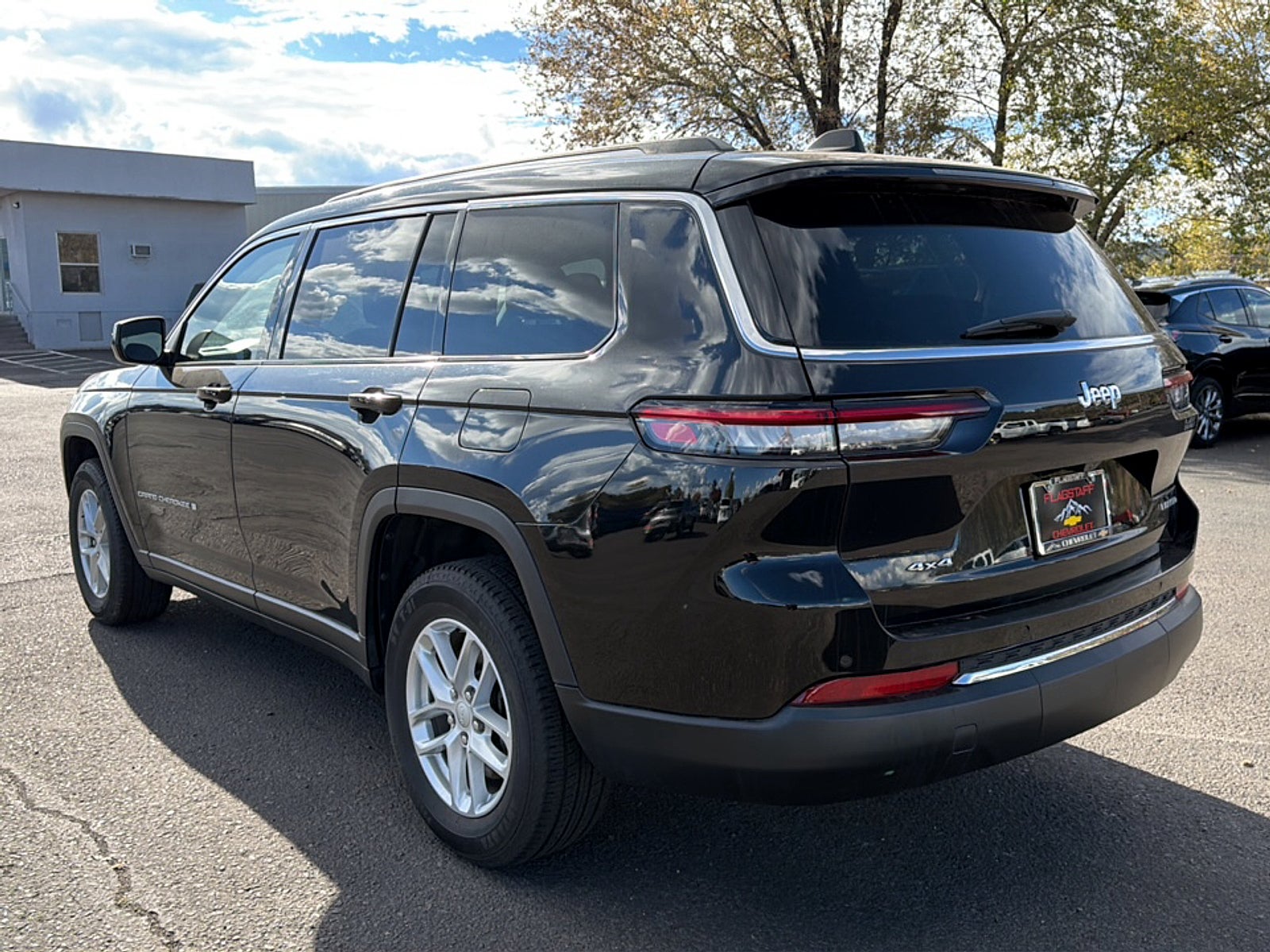 2023 Jeep Grand Cherokee L Base