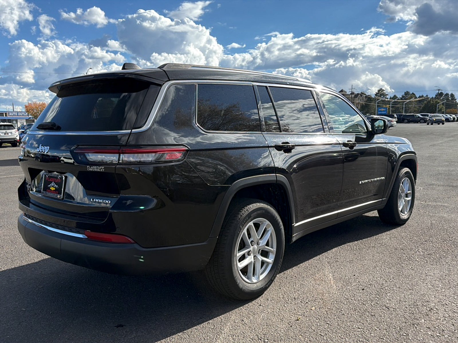 2023 Jeep Grand Cherokee L Base
