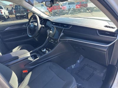 2024 Jeep Grand Cherokee L Laredo 4x4