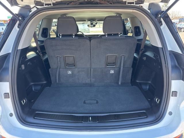 2024 Jeep Grand Cherokee L Laredo 4x4