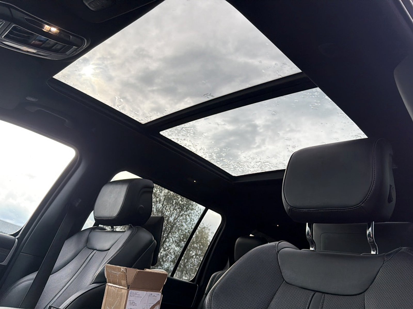 2023 Jeep Wagoneer L Base