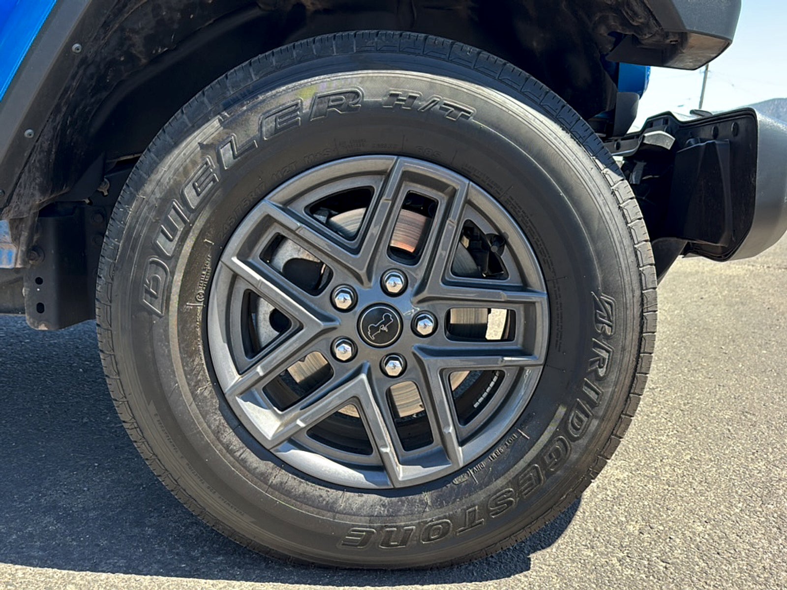 2024 Jeep Gladiator Base