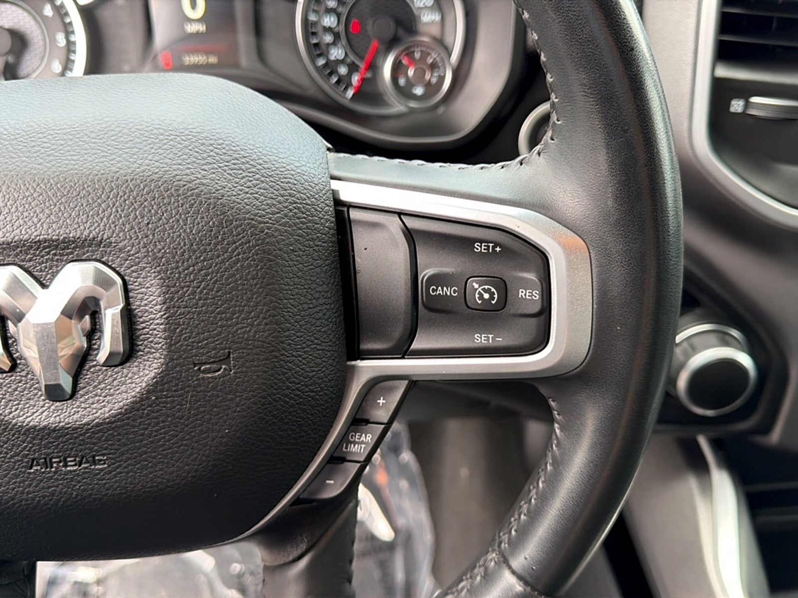 2023 RAM 1500 Base