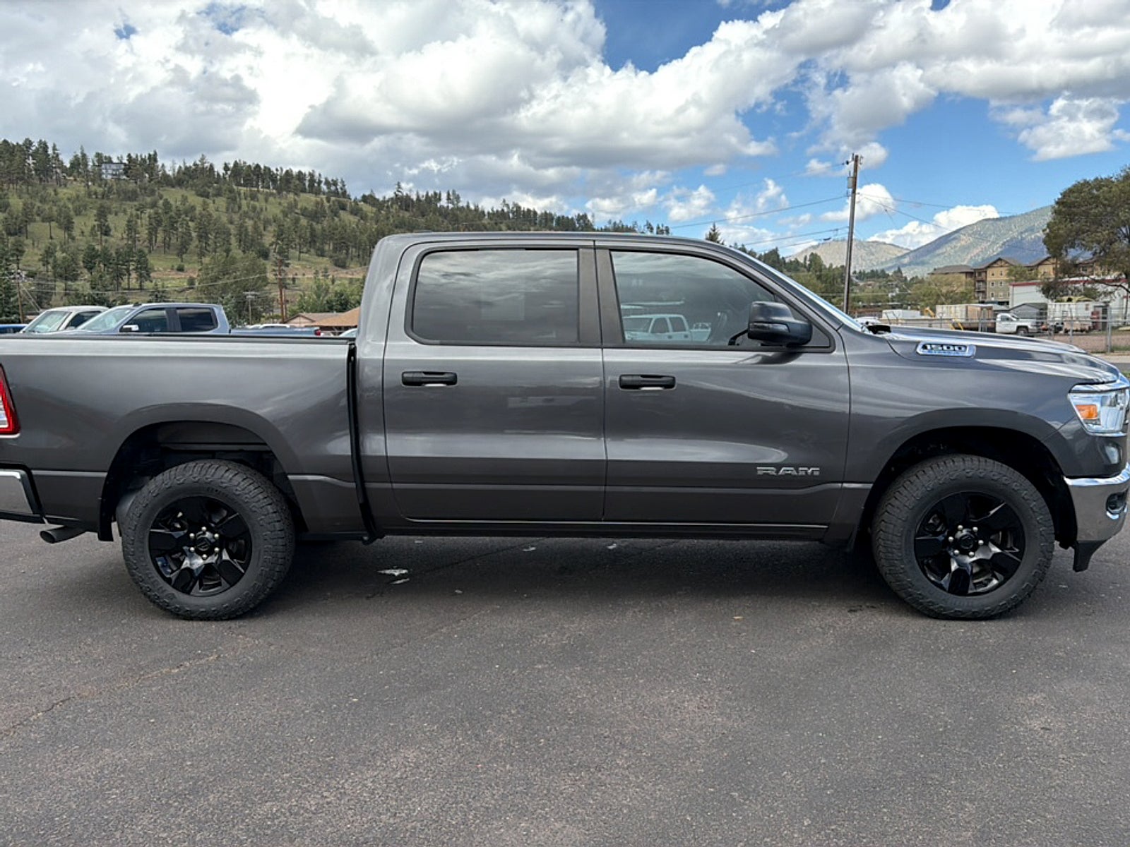 2023 RAM 1500 Base
