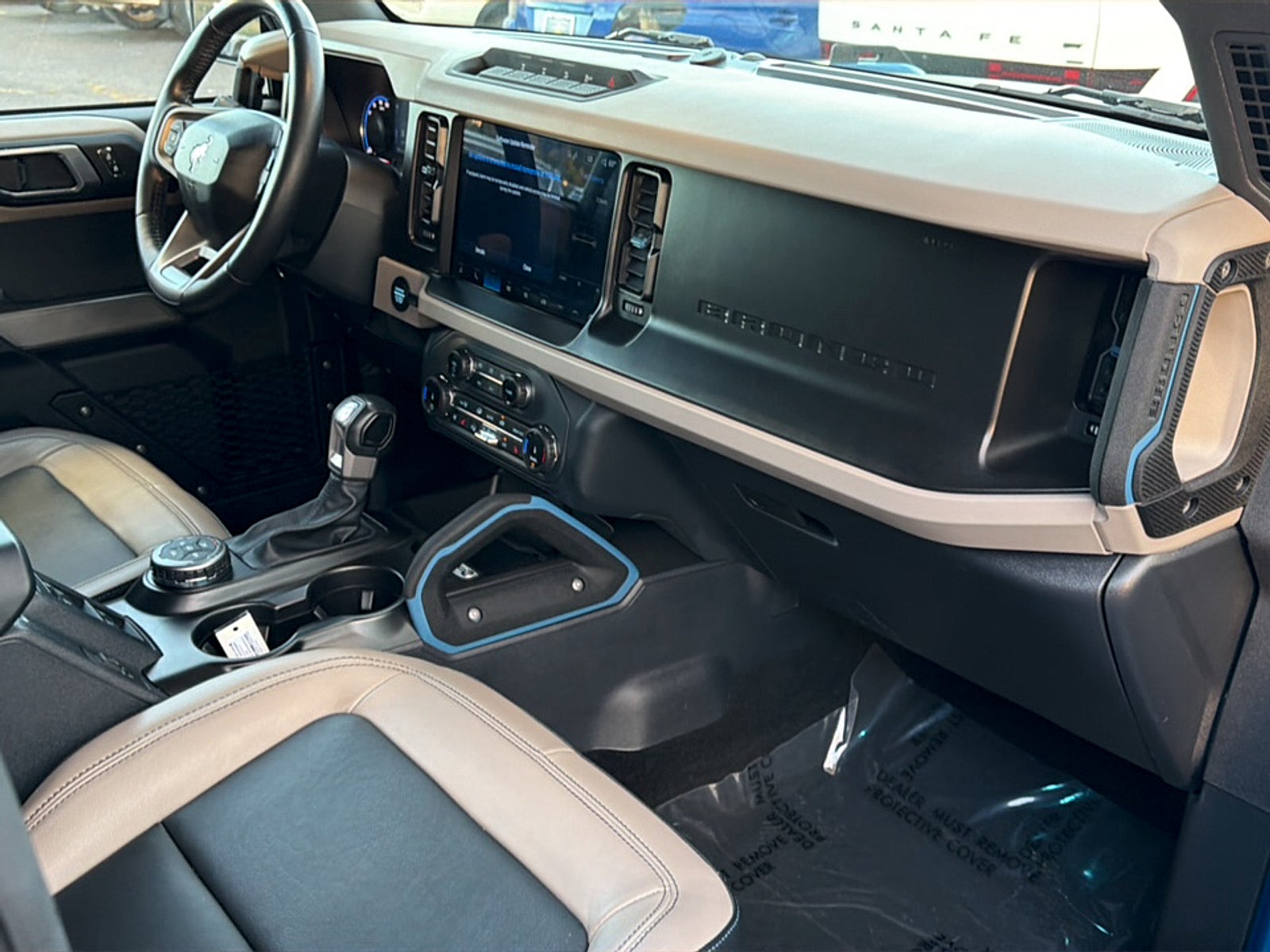 2022 Ford Bronco Base