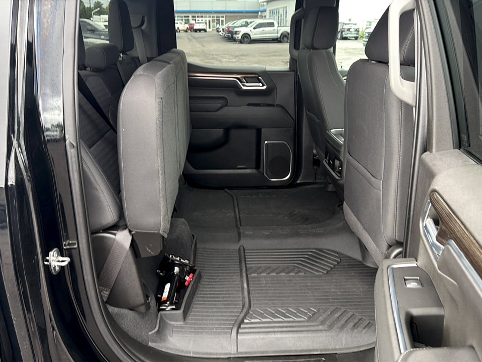 2023 Chevrolet Silverado 1500 Base