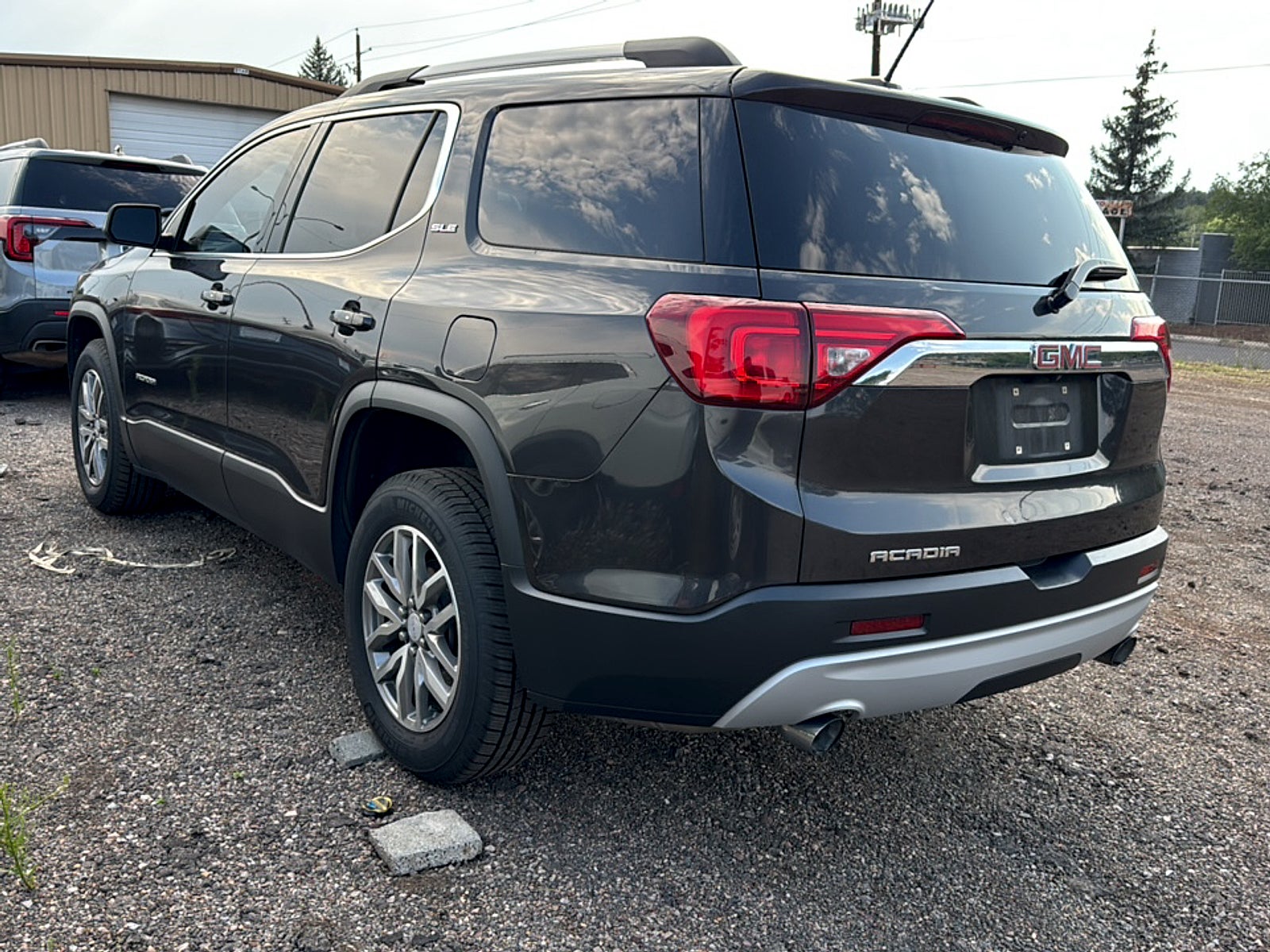 2017 GMC Acadia Base