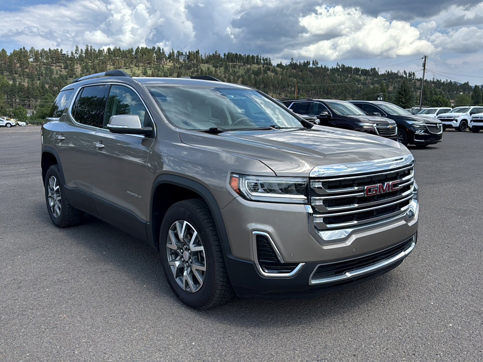 2023 GMC Acadia Base