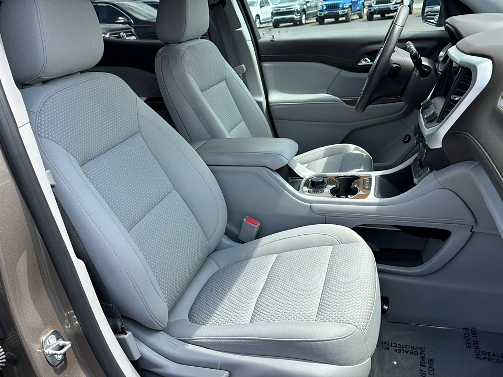 2023 GMC Acadia Base