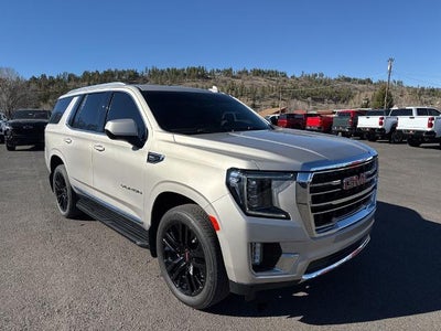 2023 GMC Yukon SLT