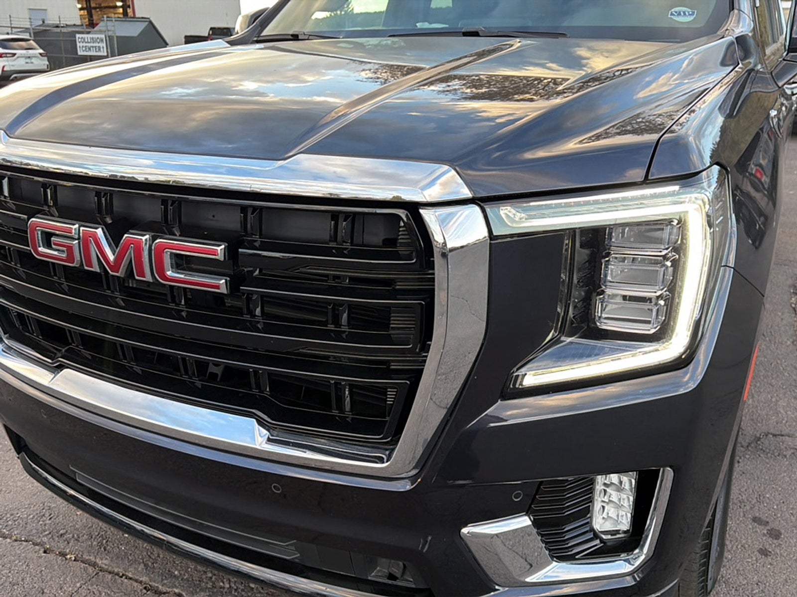 2024 GMC Yukon XL Base