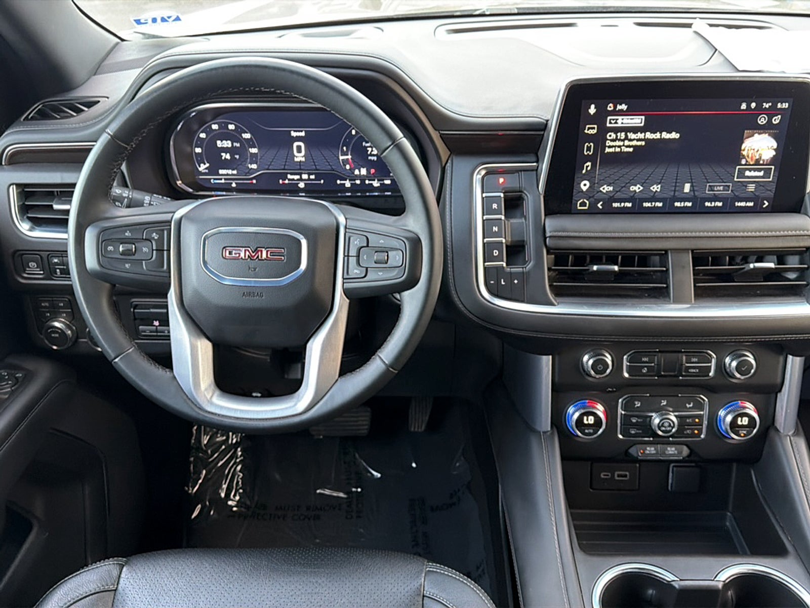 2024 GMC Yukon XL Base