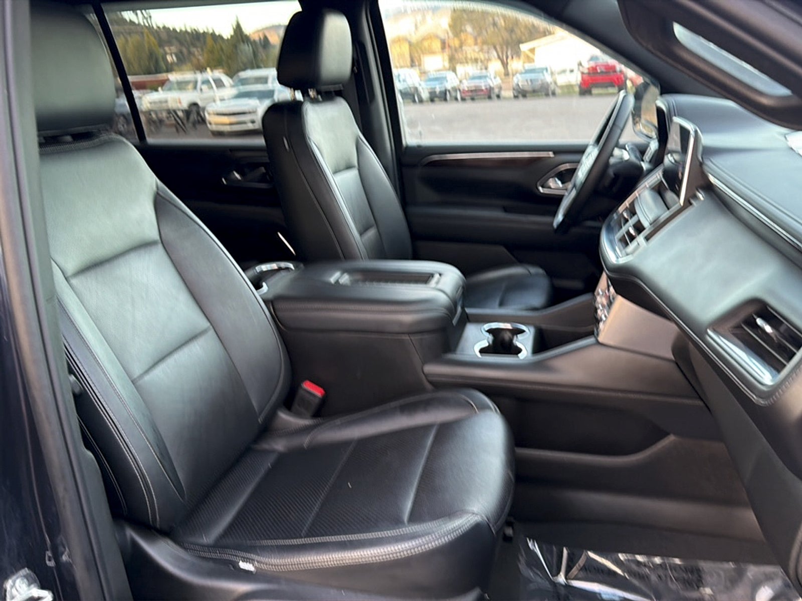2024 GMC Yukon XL Base