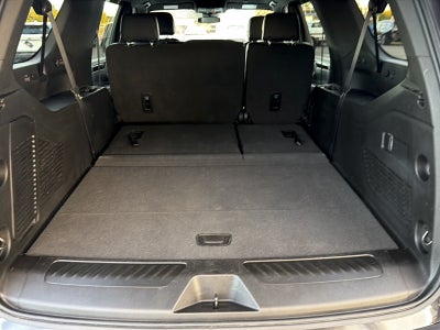 2024 GMC Yukon XL Base