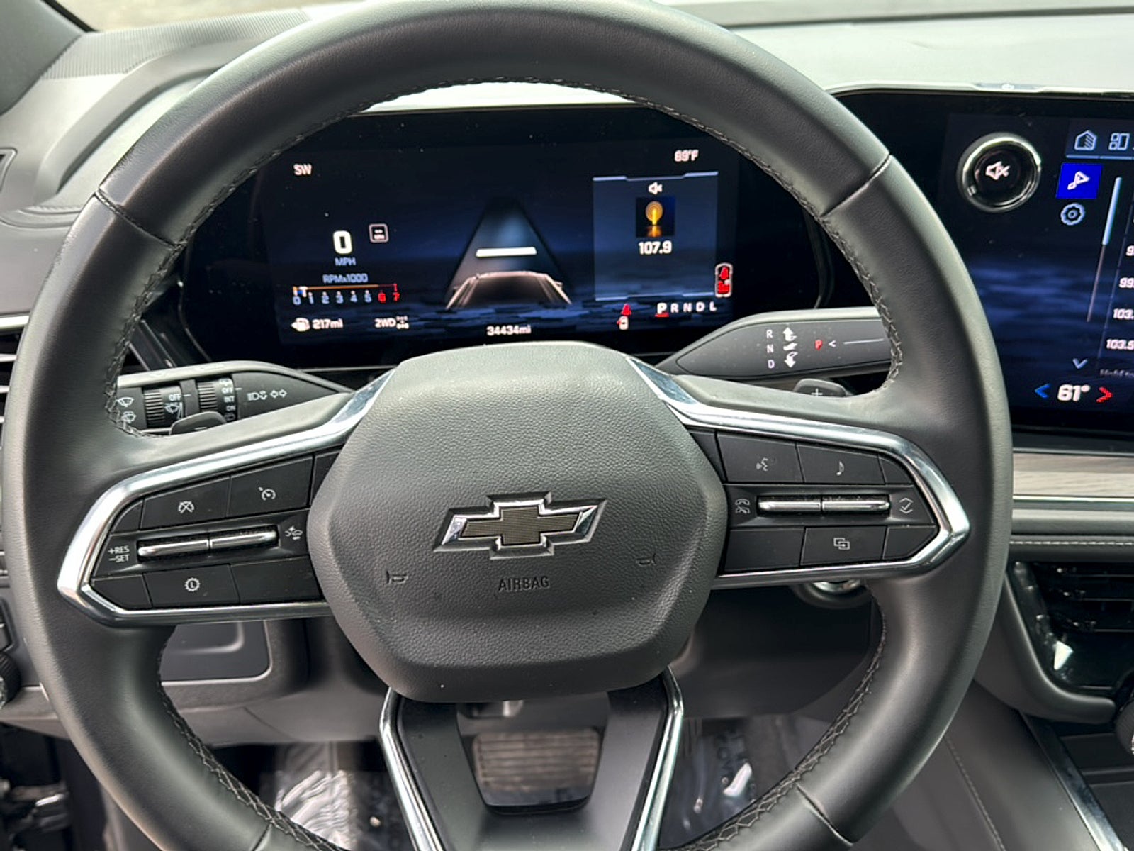 2025 Chevrolet Tahoe Base