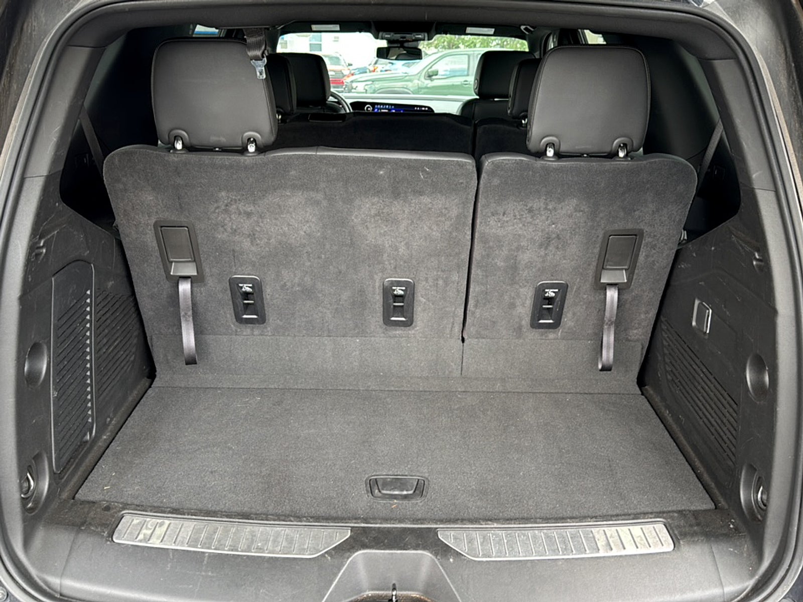 2025 Chevrolet Tahoe Base