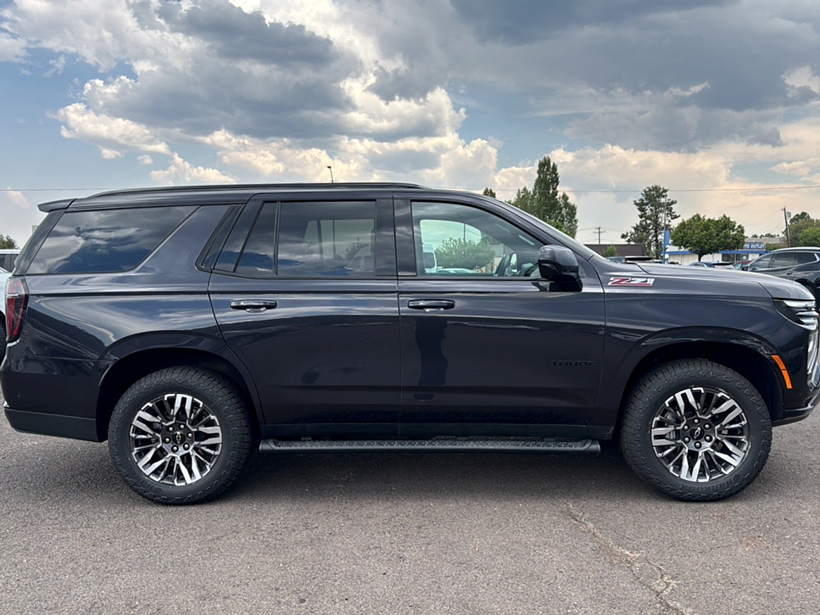 2025 Chevrolet Tahoe Base