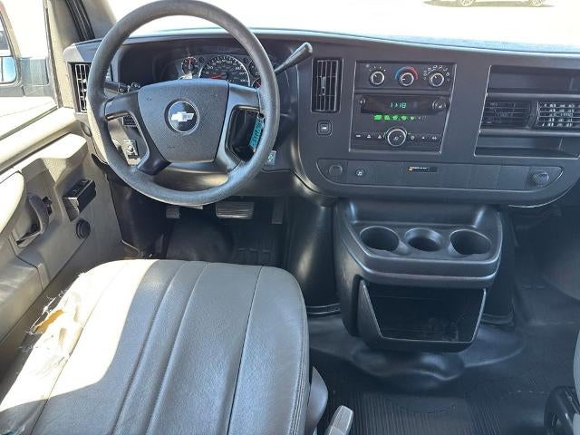 2010 Chevrolet Express Passenger 1500 LS