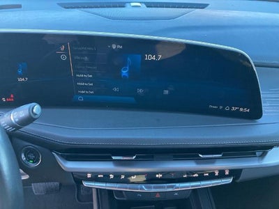 2024 Cadillac XT4 Premium Luxury