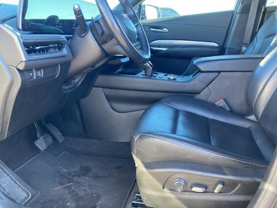 2024 Cadillac XT4 Premium Luxury