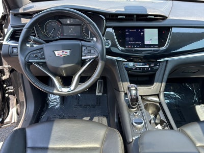 2023 Cadillac XT6 Base