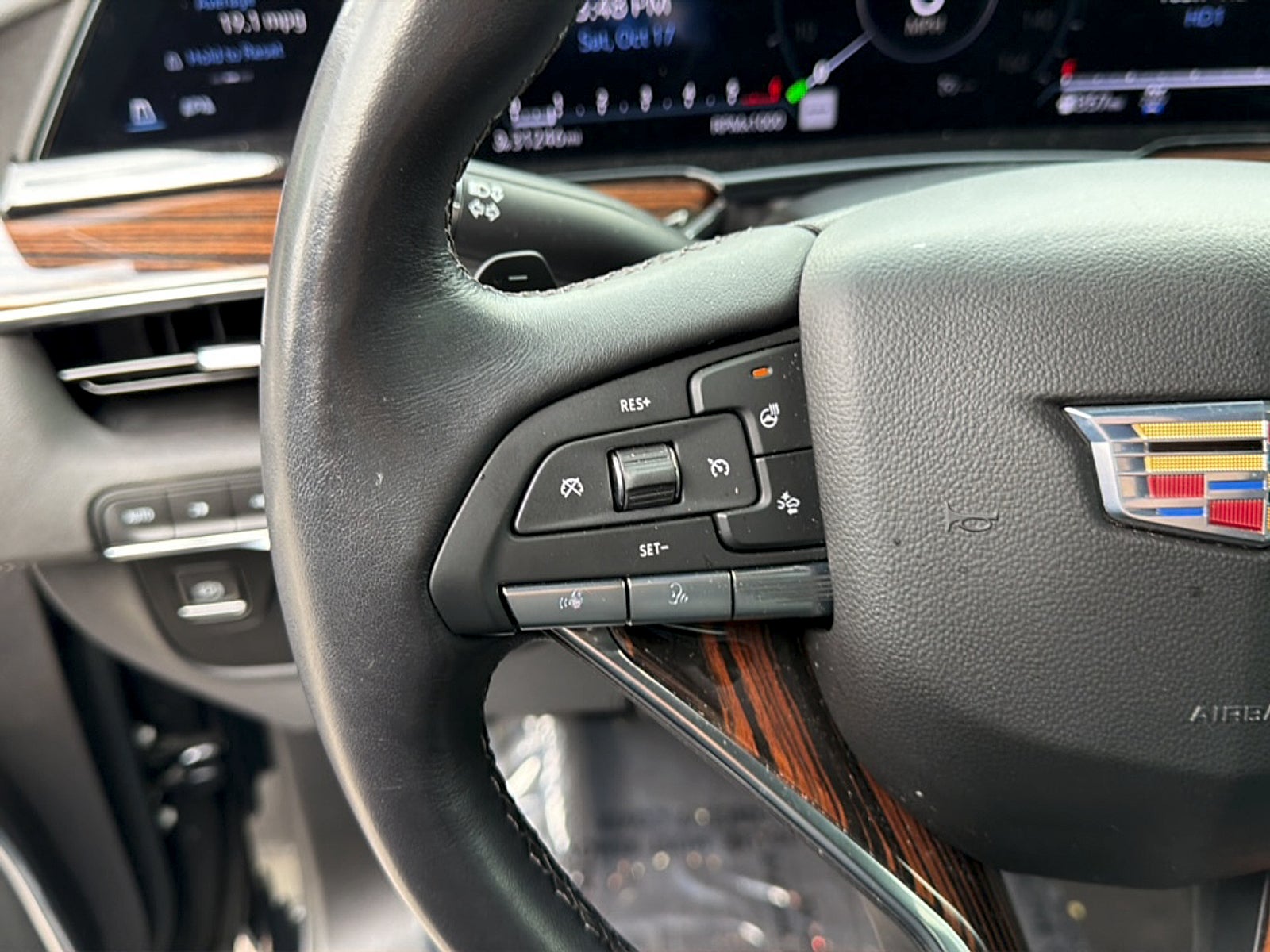 2023 Cadillac Escalade Base