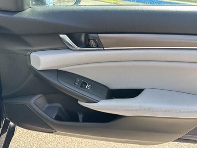 2018 Honda Accord Hybrid Base