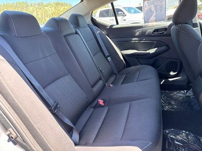 2025 Nissan Altima SV FWD