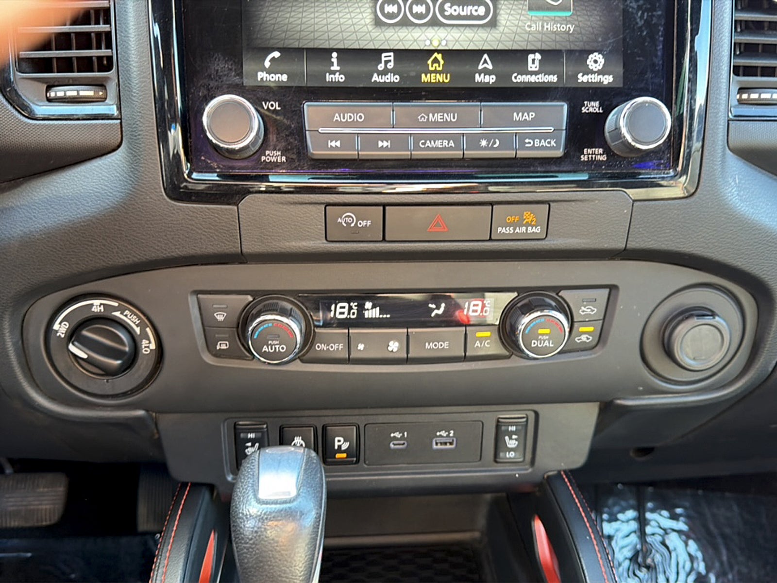 2024 Nissan Frontier Base