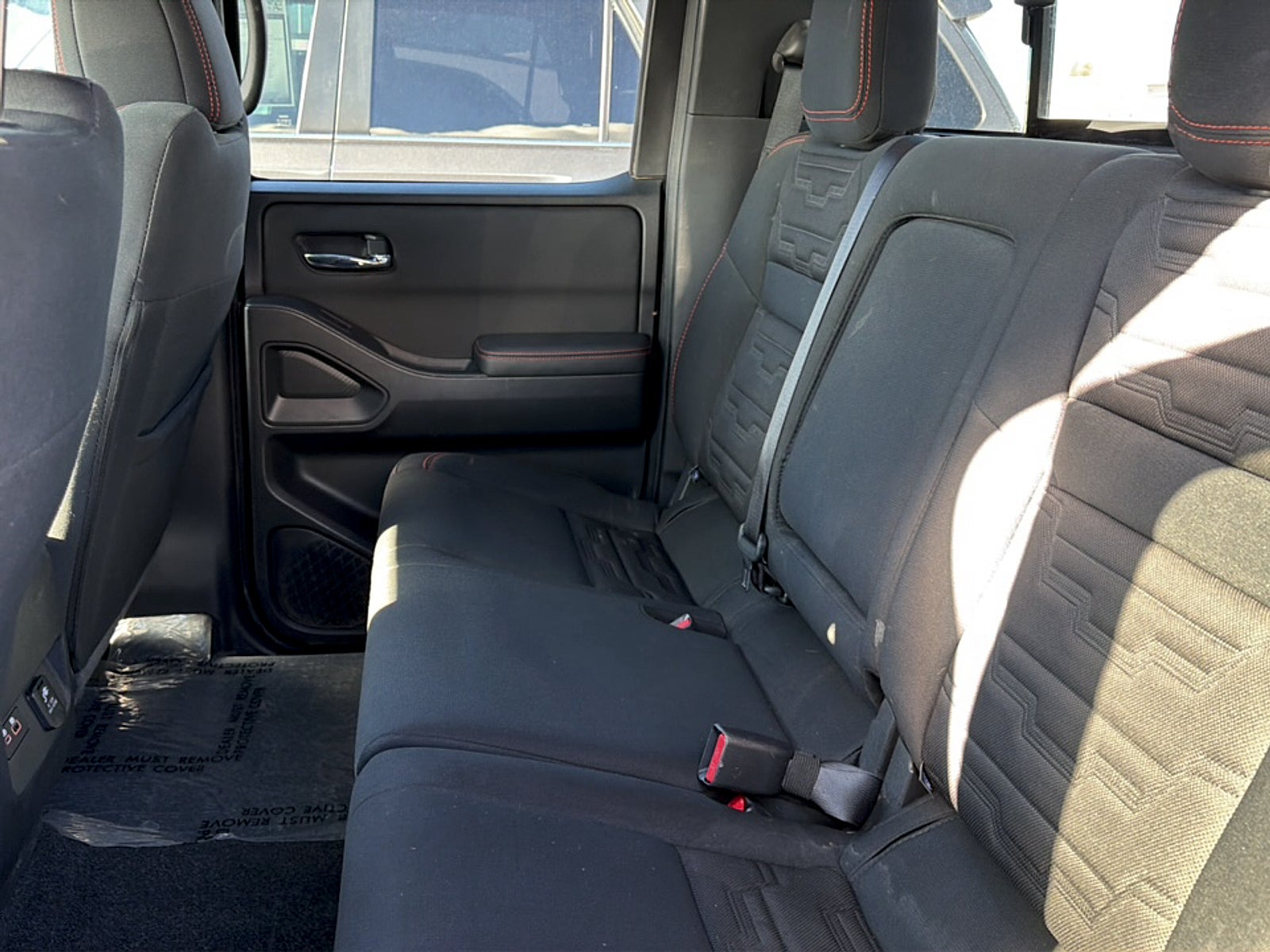 2024 Nissan Frontier Base