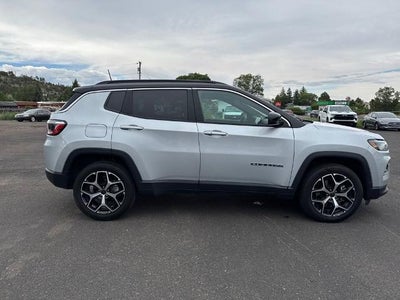 2025 Jeep Compass Limited 4x4