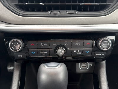 2025 Jeep Compass Base