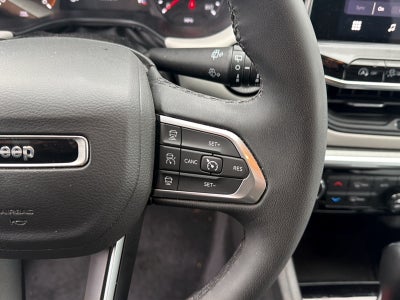 2025 Jeep Compass Base