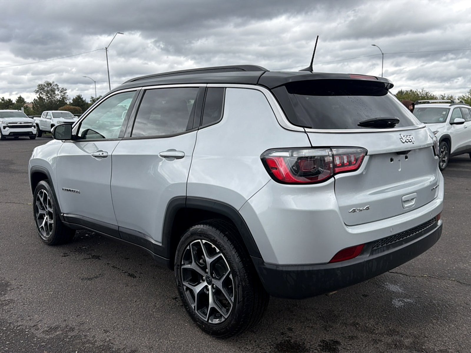 2025 Jeep Compass Base