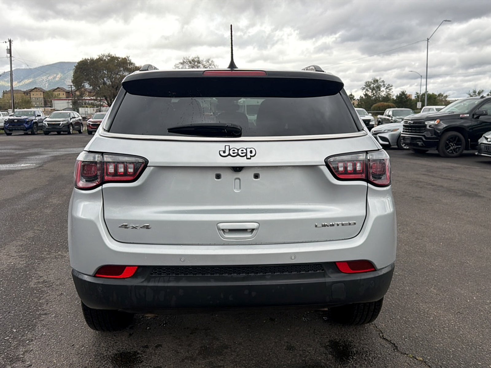 2025 Jeep Compass Base