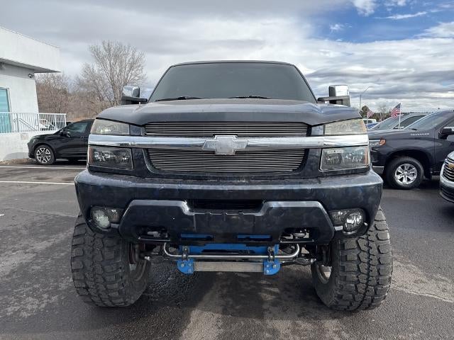 2002 Chevrolet Avalanche Base