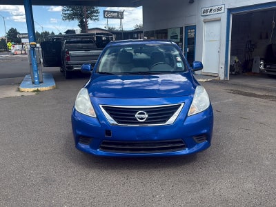 2012 Nissan Versa Base