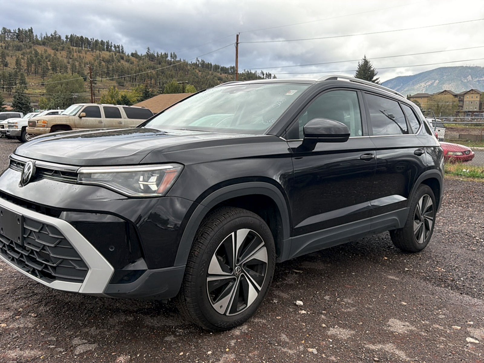 2025 Volkswagen Taos Base