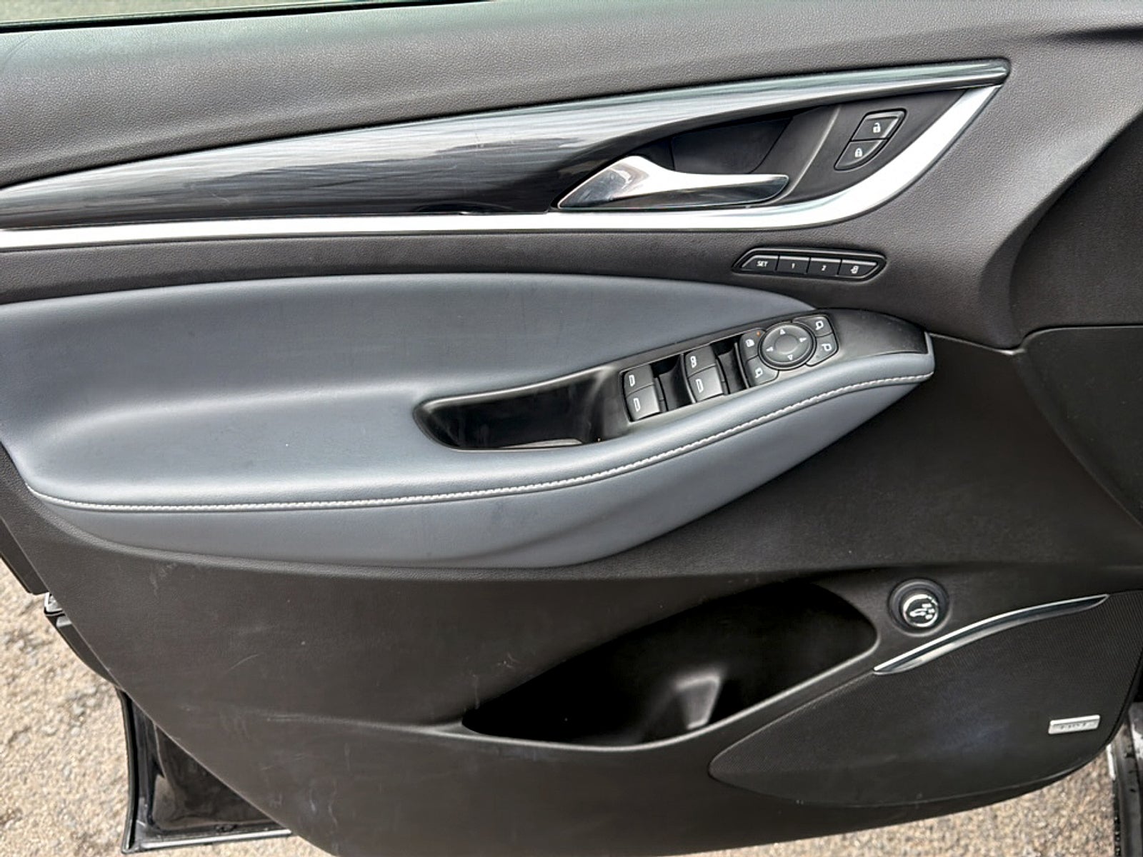 2024 Buick Enclave Base