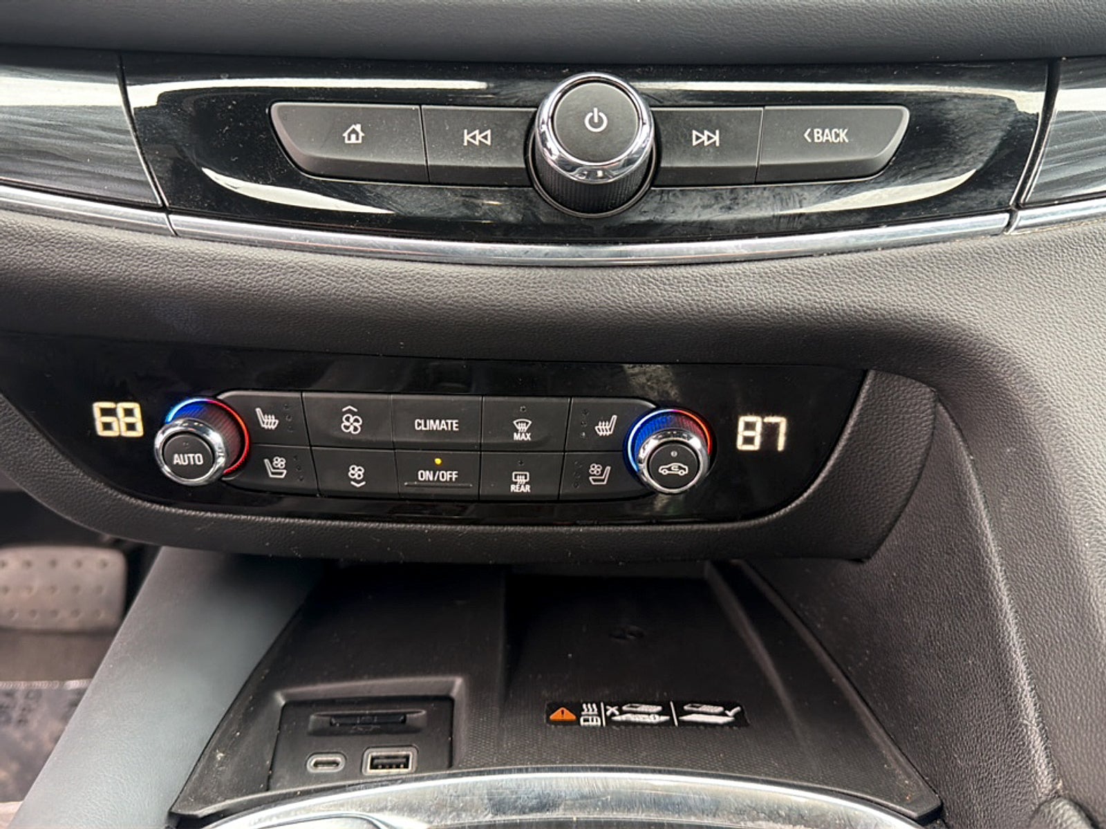 2024 Buick Enclave Base