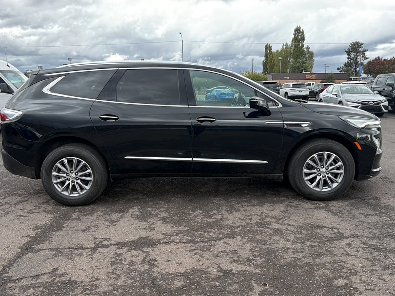 2024 Buick Enclave Base